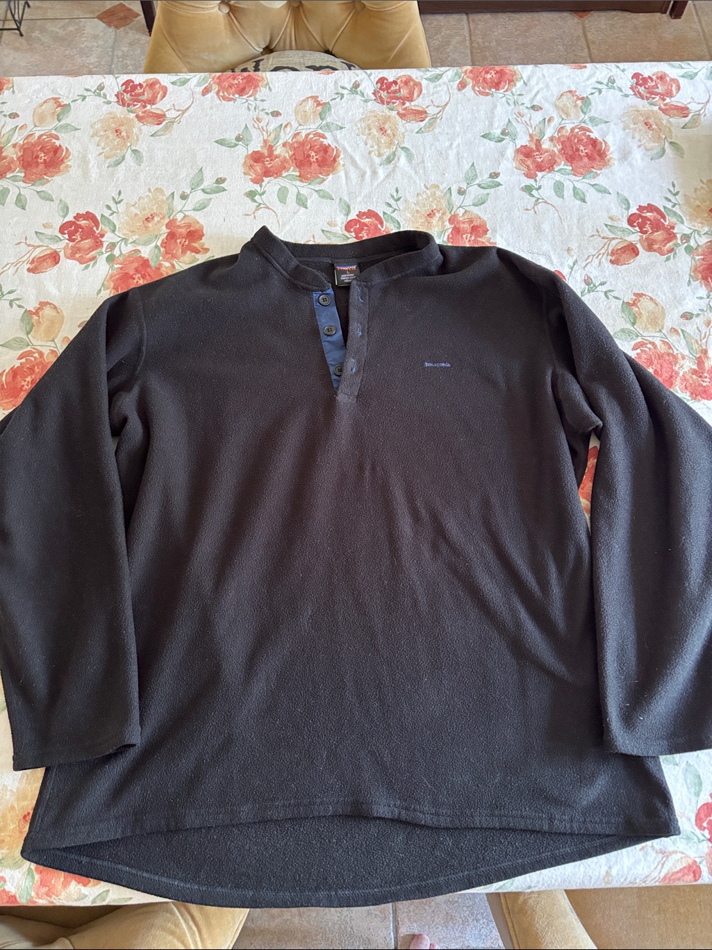Patagonia Capilene Black Henley Pullover Shirt-L